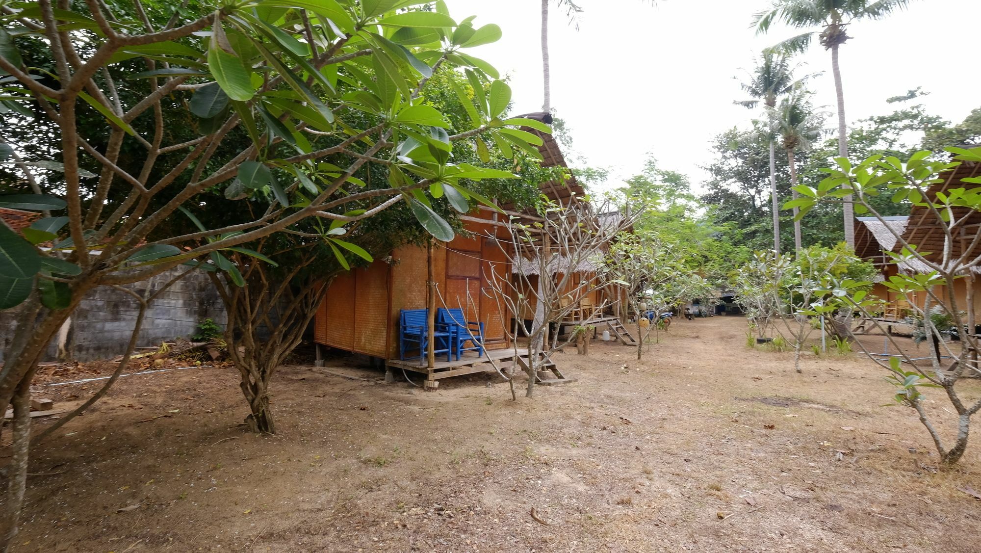Ozone Beach Huts Ko Lanta Exterior foto